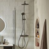 TR3040-Marine-Shower-in-Gunmetal-Showerhead-2